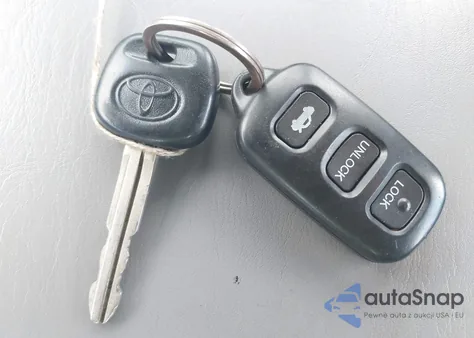 2000 Toyota Avalon Xls из США, поврежденный, VIN 4T1BF28B7YU005236